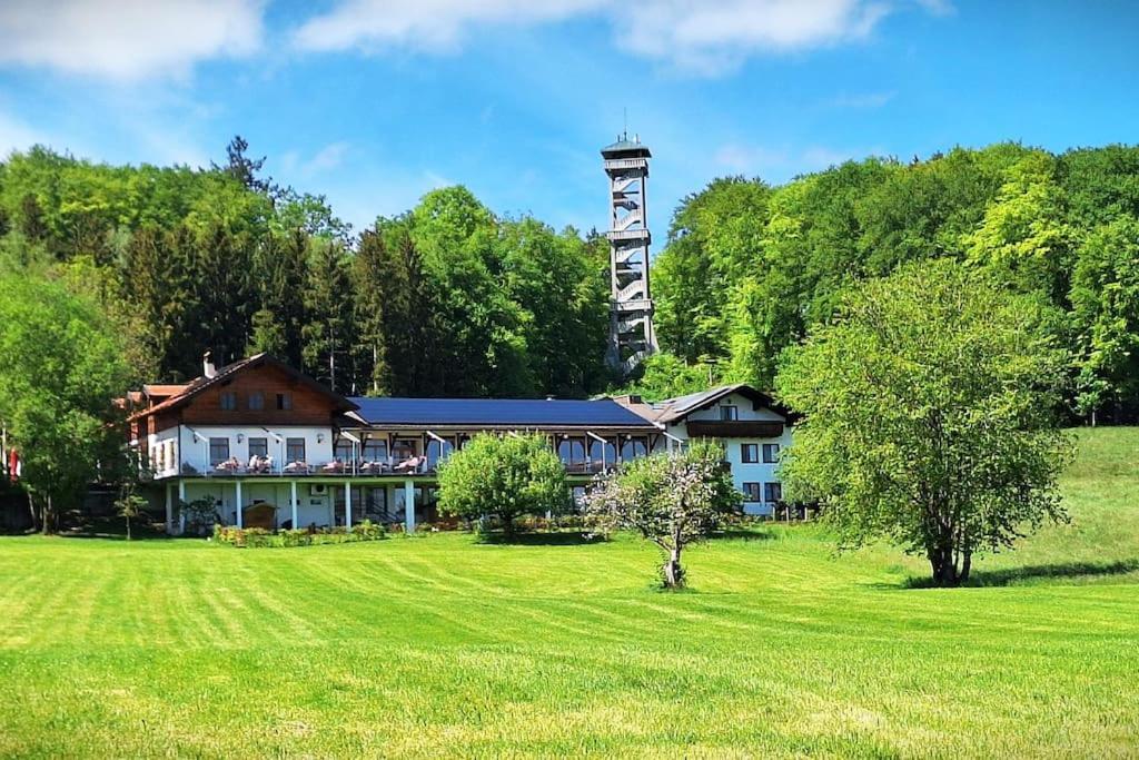 Nussbaum Bayerisches Voralpenland Apartment *